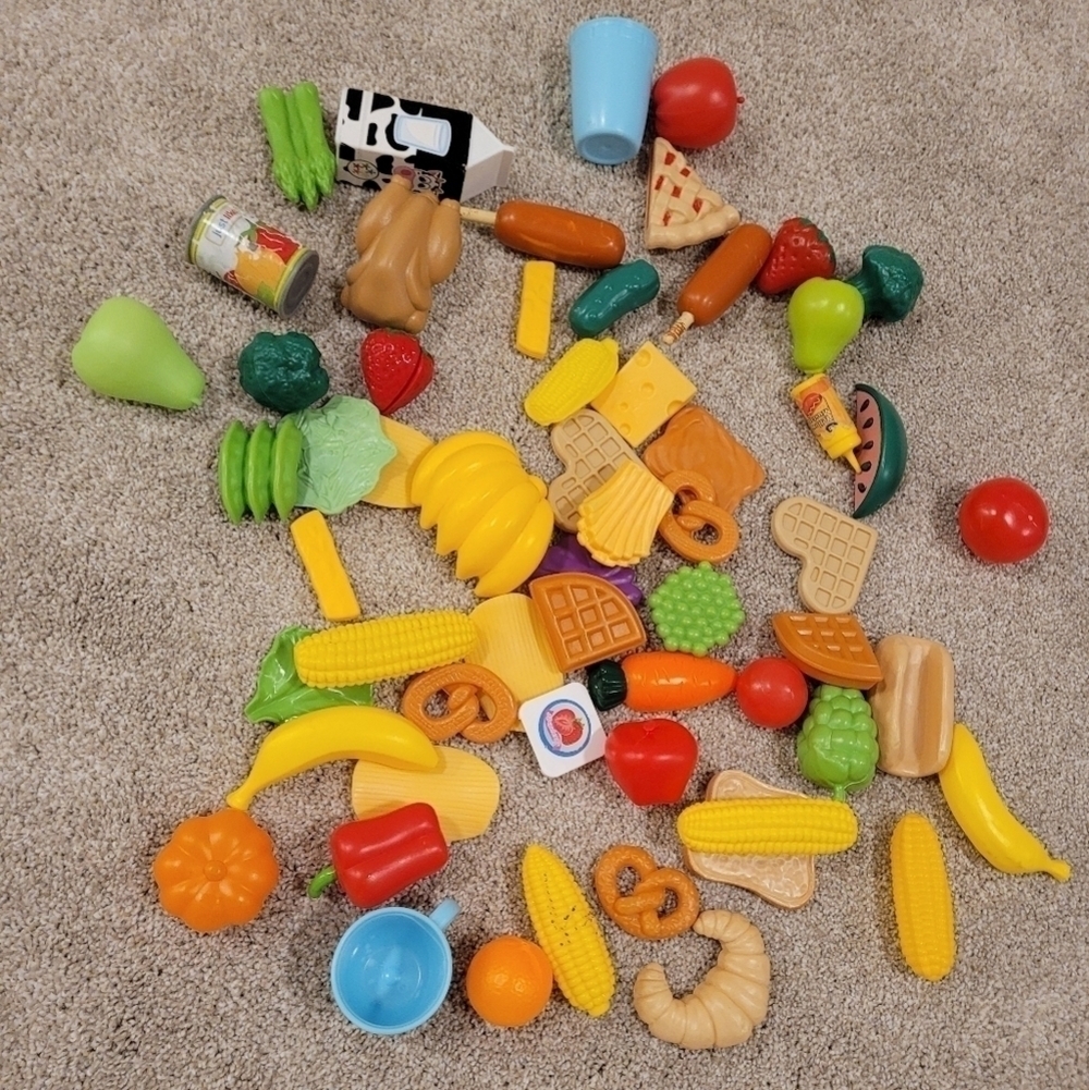 Kids Play Plastic Food